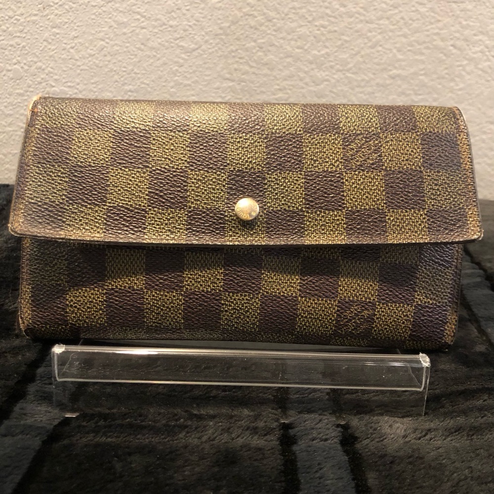 Louis Vuitton Damier Ebene Wallet